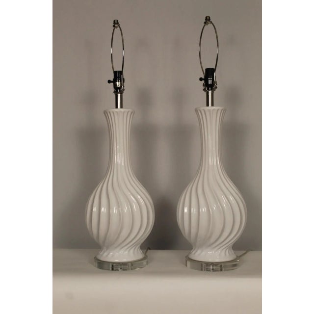Mid 20th Century Dorothy Draper Style Ceramic Lamps - a Pair For Sale In Miami - Image 6 of 12