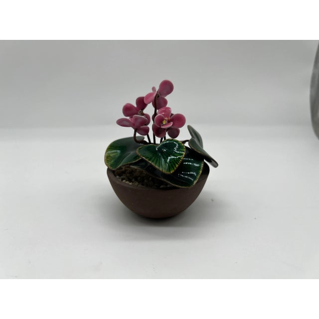 Petite Bovano of Cheshire Enamel Floral Decorative Planter Cyclamen Persicum For Sale In Boston - Image 6 of 7