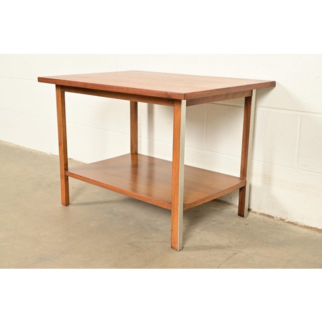Paul McCobb for Calvin Furniture Linear Group Walnut Two-Tier Side Table, 1950s For Sale - Image 12 of 12