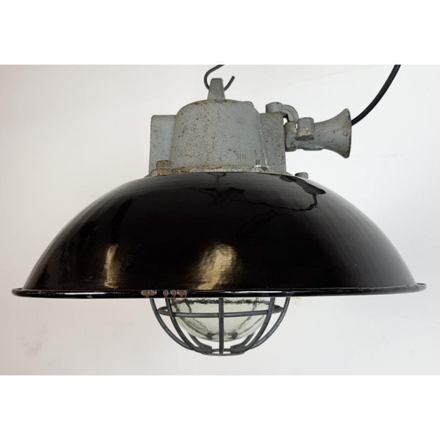 Black Black Enamel and Cast Iron Industrial Cage Pendant Light from Elektrosvit, 1960s For Sale - Image 8 of 18