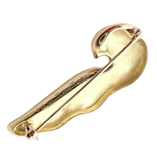 Tiffany and Co. Tiffany & Co.. 18k Yellow Gold Paloma Picasso Dove Bird Pin Brooch 1981 For Sale - Image 4 of 7