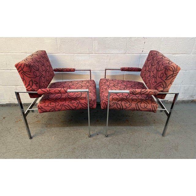 Mid 20th Century Attributed to Milo Baughman for Thayer Coggin Flat Bar Chrome Lounge Chairs For Sale In New York - Image 6 of 10