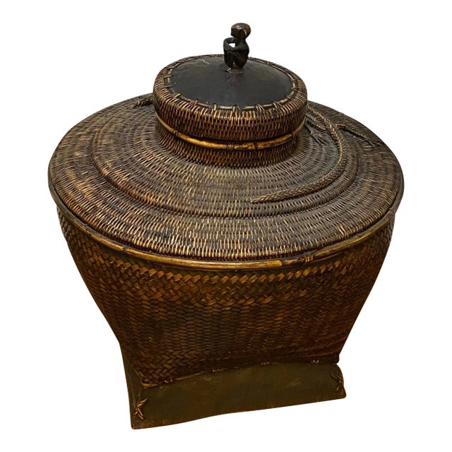 Vintage 19th Century Asian Woven Rattan Bamboo Storage Basket W/Lid and Monkey Detail For Sale