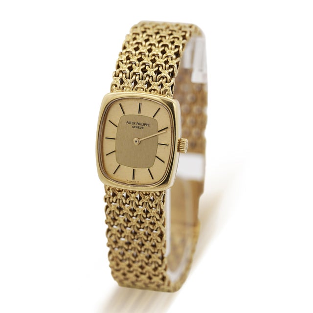 Contemporary Vintage Patek Philippe 18k Gold Ladies Champagne Dial Mesh Bracelet Watch For Sale - Image 3 of 14