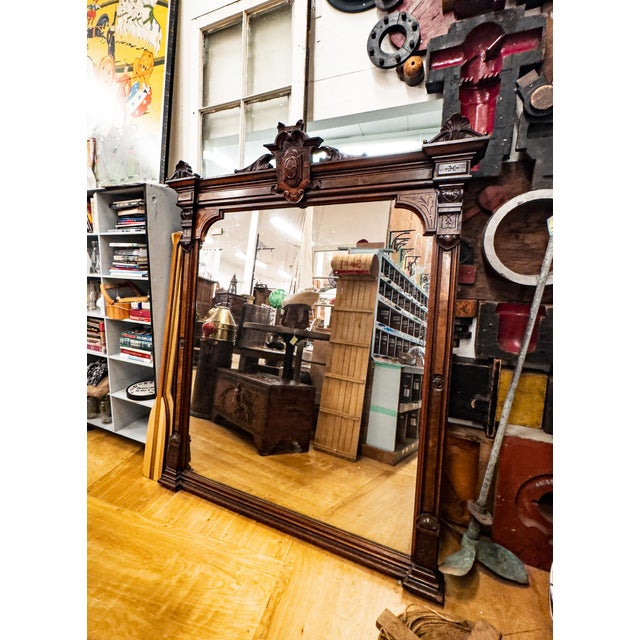 An early 20th Century pier mirror in stunning condition.