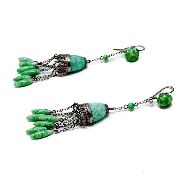 Metal Art Deco Green Glass Beaded Tassel Earrings, 1920s, Set of 2 For Sale - Image 7 of 8