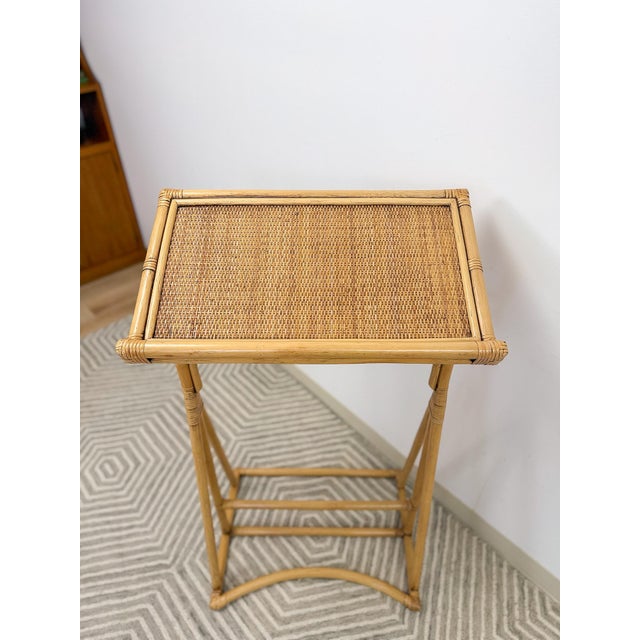 Hollywood Regency Vintage Rattan Wicker Easel Podium Art Stand Coastal Boho Hollywood Regency For Sale - Image 3 of 13