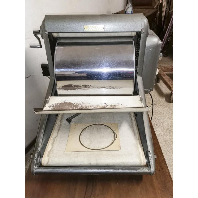 Alfetta Italia Enamelling Machine Model, 1950 For Sale - Image 3 of 9