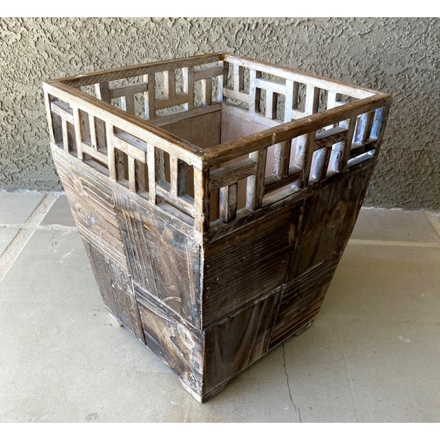 Late 20th Century Adirondack-Style Footed Knotty Wood Parquetry Jardinière or Basket With Jali-Inspired Trimmed Border For Sale - Image 12 of 18