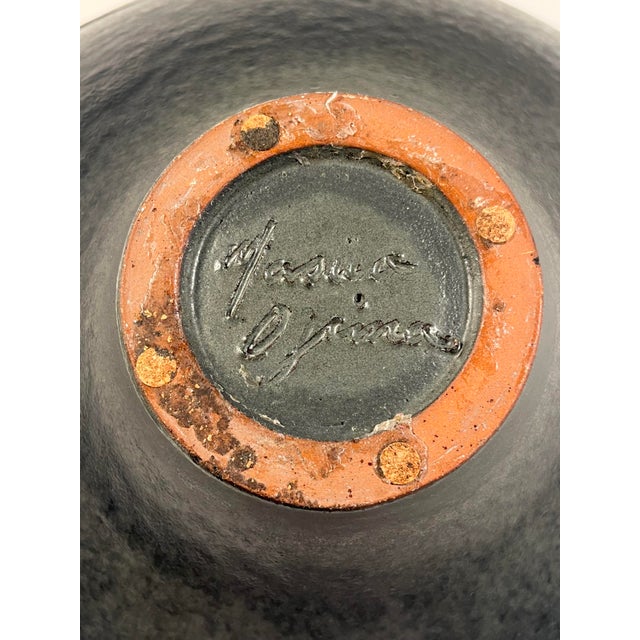 Ceramic Rare Masuo Ojima Vintage Ceramic Vase Japanese-American Signed 7.5”h X 16.5”d For Sale - Image 7 of 10