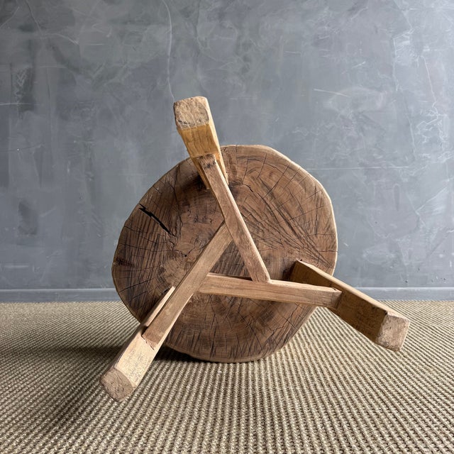 Vintage Elm Wood Chop Block Table #9e7 For Sale In Los Angeles - Image 6 of 8