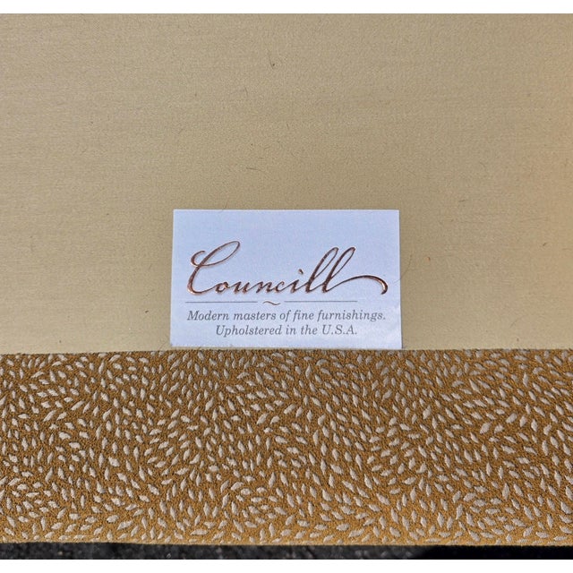 Early 20th Century Councill Furniture Mid-Century Modern Neoclassical Chaise Lounge With Carved Mahogany Legs and Brass Casters For Sale - Image 9 of 11