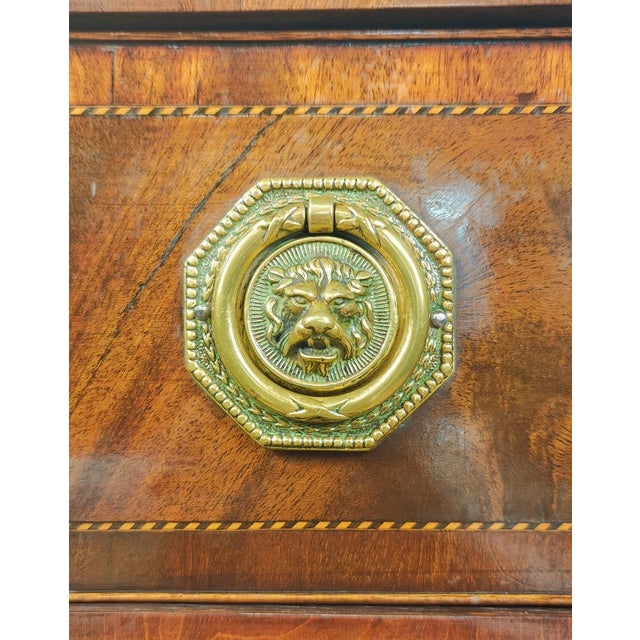 Antique English Georgian Sideboard in Mahogany, 1830 For Sale - Image 11 of 18