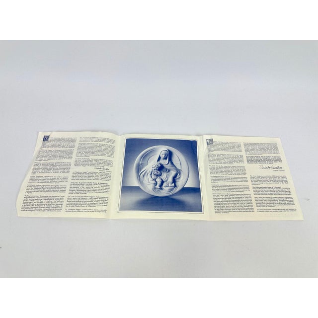 Italian Hand-Carved Alabaster Wall Plate by A. Santangela for Studio Dante Di Volteradici, 1983 For Sale - Image 9 of 15