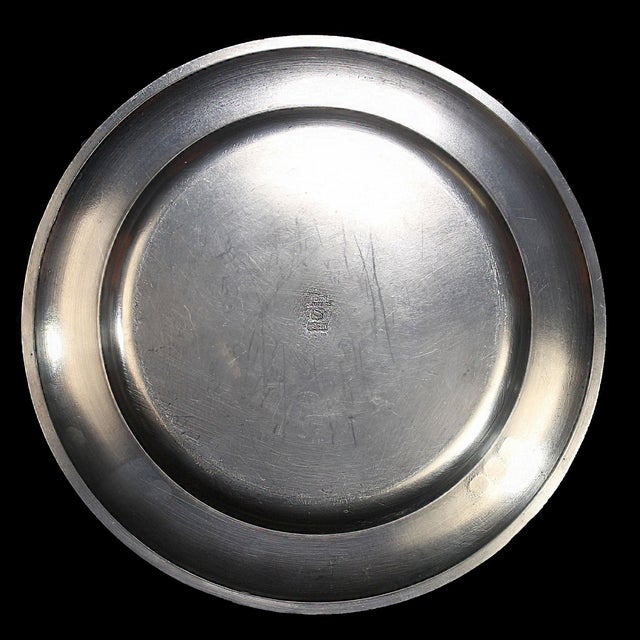 John Somers Pewter Plate – Brazilian Craftsmanship at Its Finest Celebrate the artistry of John Somers, one of the most...