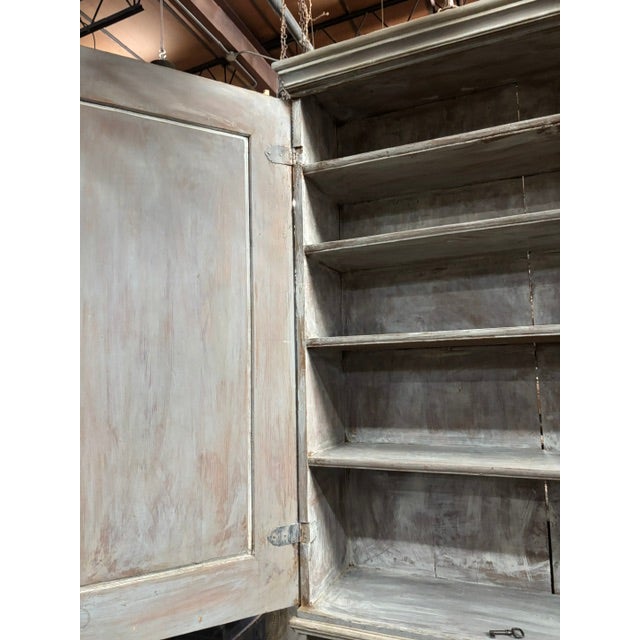 Early 19th Century Swedish Painted Skap Cabinet For Sale - Image 14 of 18