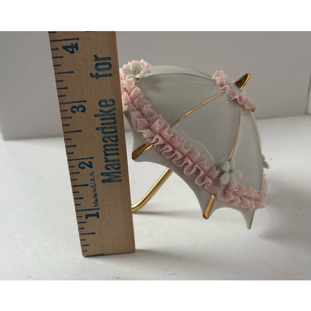 Vintage Italian Capodimonte Porcelain Pink Laced Gold Trimmed Umbrella Parasol Figurine For Sale In Indianapolis - Image 6 of 9