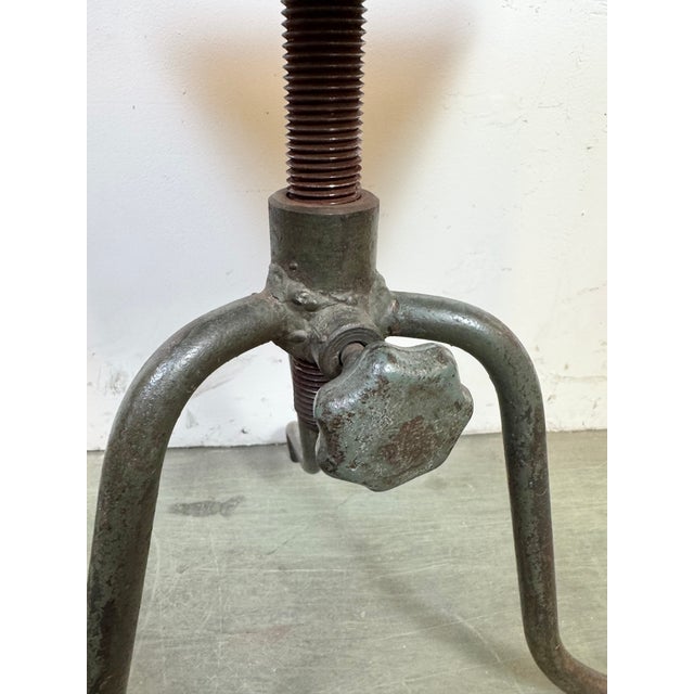 Industrial Factory Swivel Chair, 1950s For Sale - Image 11 of 18