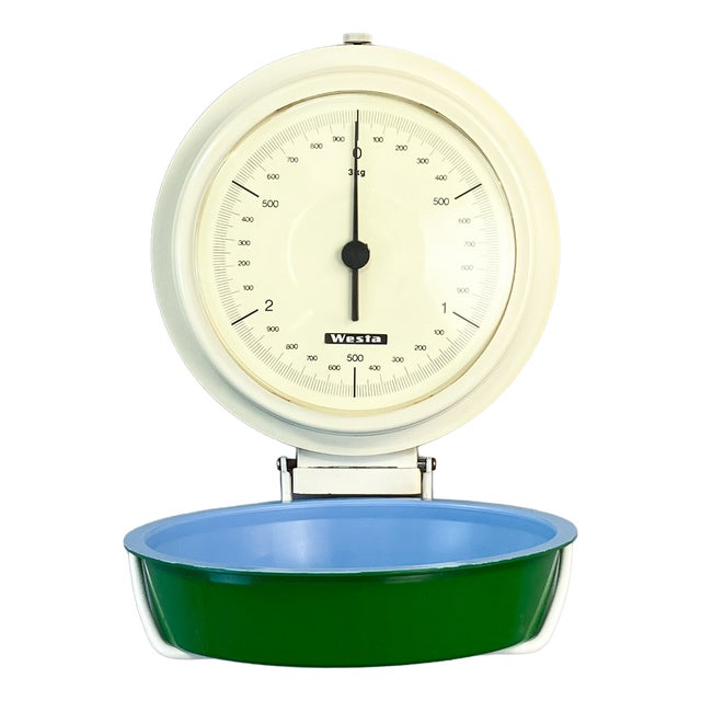 Kitchen Scale in Plastic with Metal Handle from Westa, 1950s For Sale