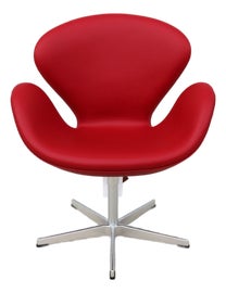 Example of New & Custom Arne Jacobsen