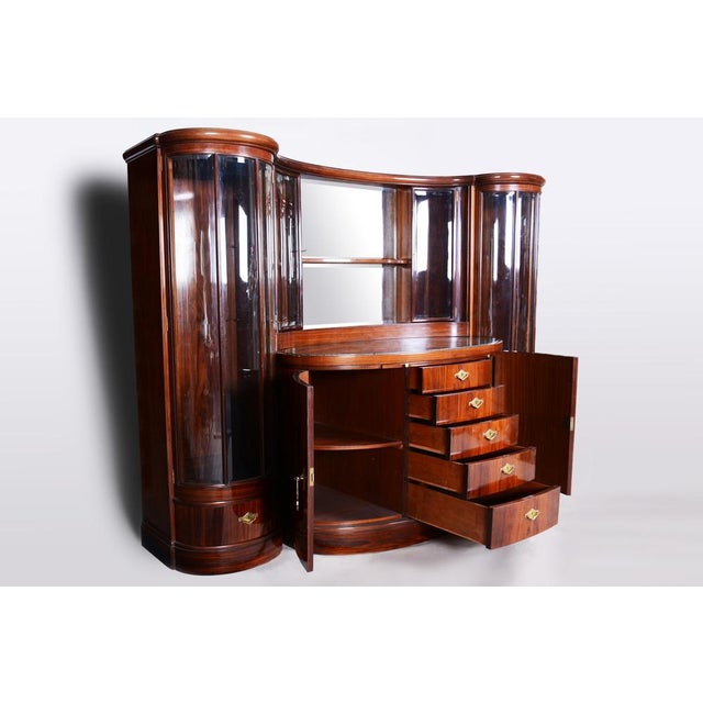 Art Deco Oval-Shaped Sideboard in Rosewood & Original Glass and Mirror, Czech, 1920s For Sale - Image 6 of 18