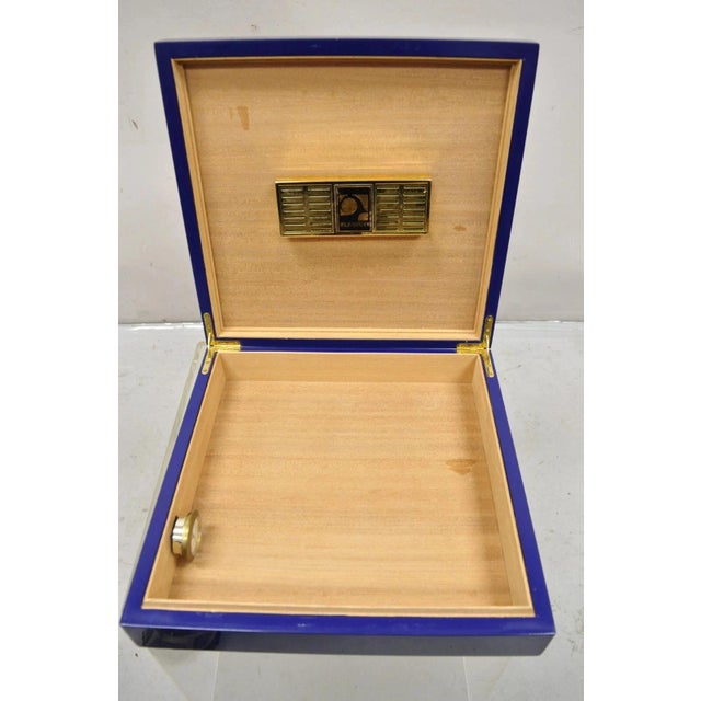 Santa Damiana La Romana Blue Lacquered Wood Cigar Humidor Box For Sale - Image 4 of 12