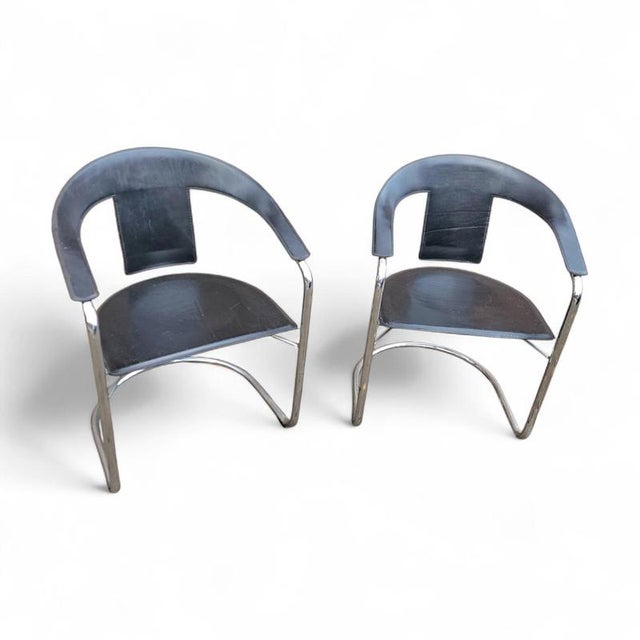 Set Black Saddle Leather Dining Chairs by a. Rizzatto for Lo Studio / Italy 1980 Height: 80 cm Width: 57 cm Depth: 57 cm...