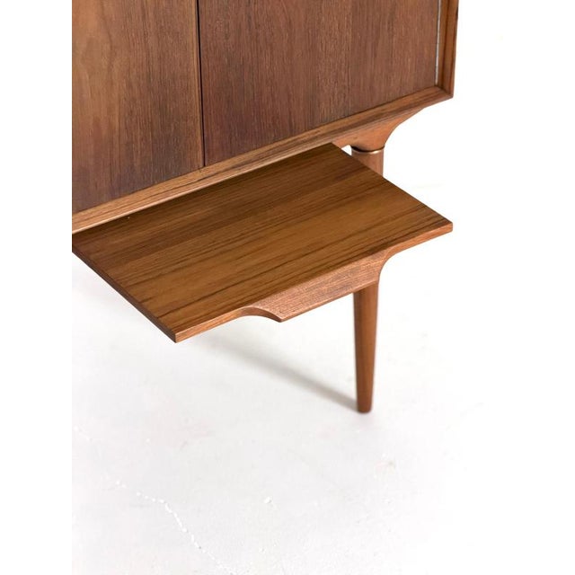 1960s Bar Cabinet in Teak by Illum Wikkelsø For Sale - Image 5 of 17