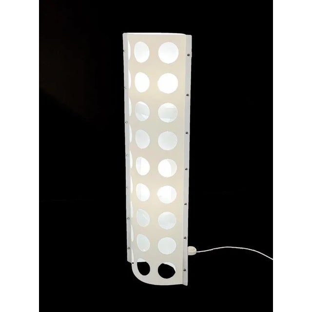 Post-Modern White Plastic Floor Lamp from Slamp, Italy, 2001 For Sale - Image 3 of 18