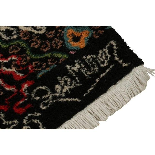 Signed Vintage Zeki Müren Art Deco Rug, With Abstract Patterns, From Rug & Kilim For Sale In New York - Image 6 of 7