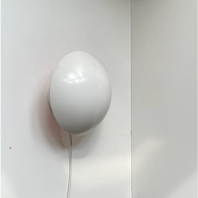 Louis Poulsen Vintage White PH-Hat Wall Sconce by Poul Henningsen for Louis Poulsen, 1970s For Sale - Image 4 of 10