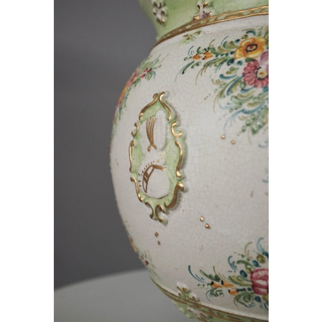 G. Deruta Vaso in hand decorated ceramic, 1970s. This piece has an attribution mark, I am sure that it is completely...