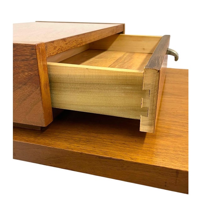 Brown Vintage Mid Century Modern Nightstand by American of Martinsville One Drawer End Table For Sale - Image 8 of 9