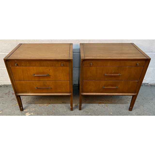 Mid-Century Modern Mid-Century Modern Walnut Nightstands, Pair For Sale - Image 3 of 14