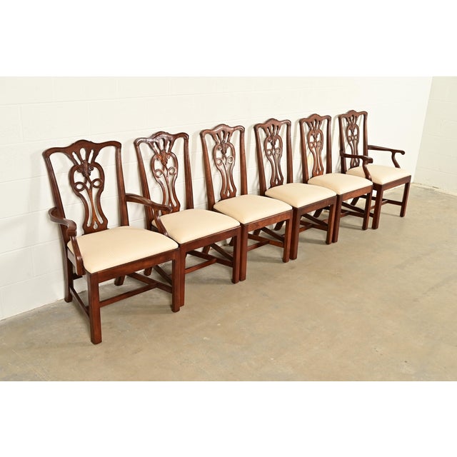 Henredon Henredon Georgian Carved Mahogany Dining Chairs, Set of Six For Sale - Image 4 of 15
