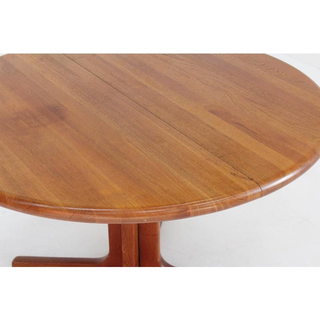 Vintage Danish Round Extendable Dining Table in Teak, 1960s For Sale - Image 6 of 7