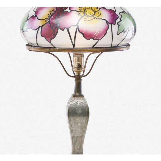 Pairpoint Glass Co. Poppy Flower Stained Glass Table Lamp, Vienna Shade, 1920 Ll For Sale - Image 11 of 15