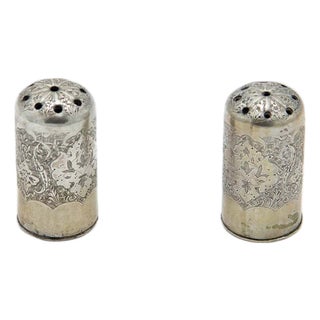 Silver Salt and Pepper Shakers, Set of 2 For Sale