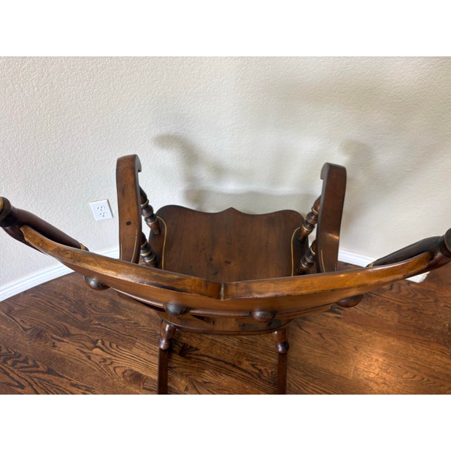American 1970 Virginia House Gold Stenciled Colonial Rocking Chair For Sale - Image 3 of 12