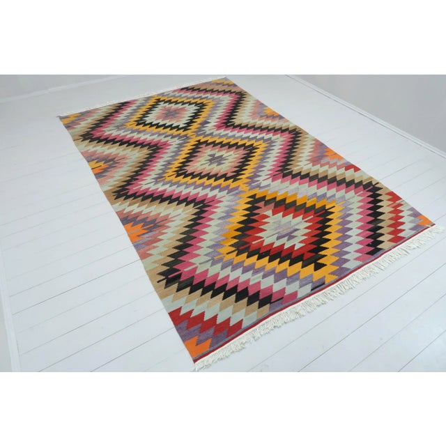 Vintage Turkish Kilim Rug-5′7″ × 11′8″ For Sale - Image 4 of 13