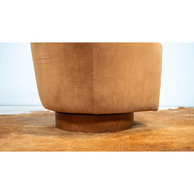1970s Milo Baughman for Thayer Coggin Attr. Swivel and Tilt Chair, Unmarked For Sale - Image 13 of 14
