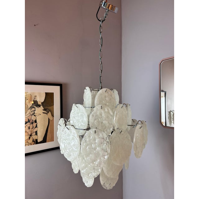 White and Silver Chandelier with Acrylic Glass Panels For Sale - Image 5 of 11