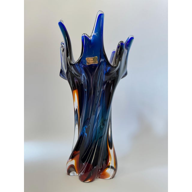 Red Cobalt Blue Bohemian Art Glass Sculptural Vase with Amber Base from Egermann, 1980s For Sale - Image 8 of 14