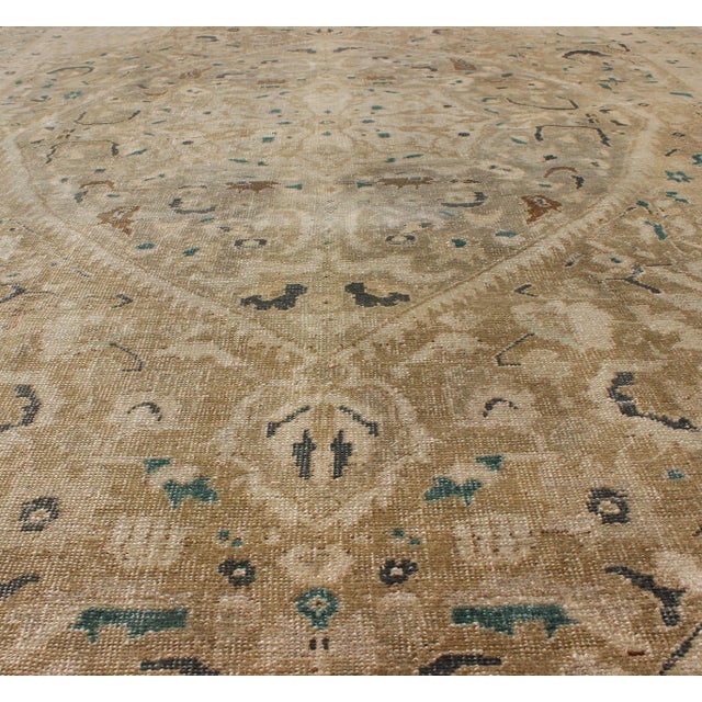 Early 20th Century Very Fine Turkish Sivas Rug With Classic Design in Neutrals, Camel and Green 5'8 X 9'6 For Sale - Image 5 of 8