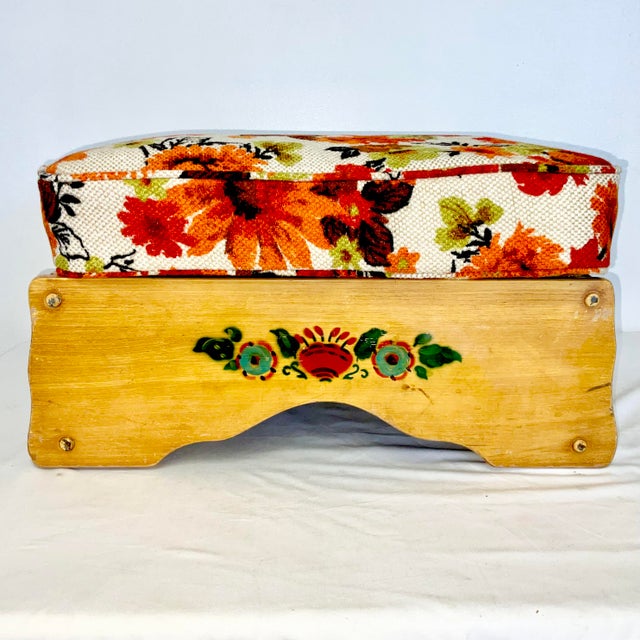 Wood 1930s Arts & Crafts Mission Pine Monterey Furniture Ottoman Footstool, Newly Upholstered. For Sale - Image 7 of 8