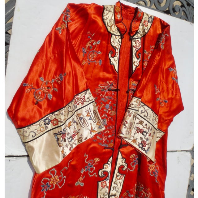 Chinese Vintage Chinese Silk Robe 20th Century For Sale - Image 3 of 16