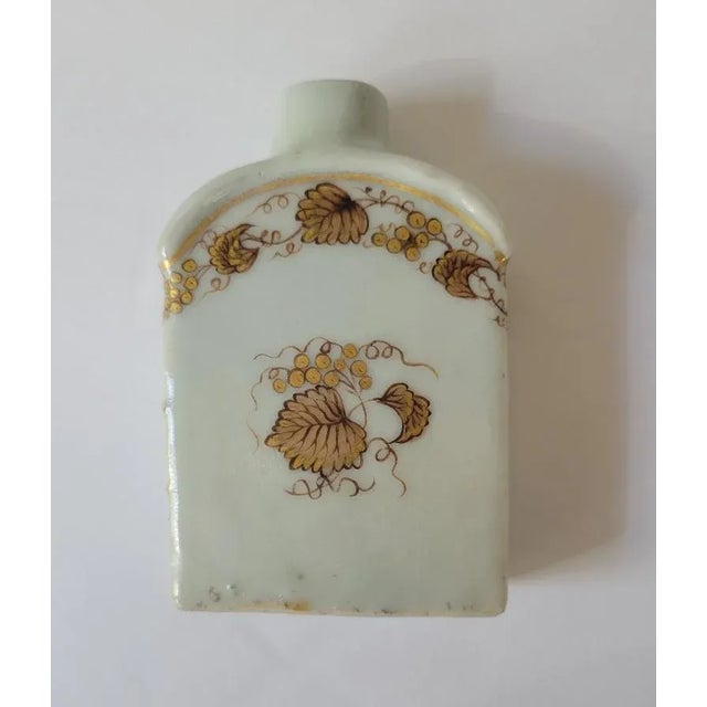 18th C Chinese Export Miniature Porcelain Tea Caddy With Gold Gilt For Sale - Image 4 of 6