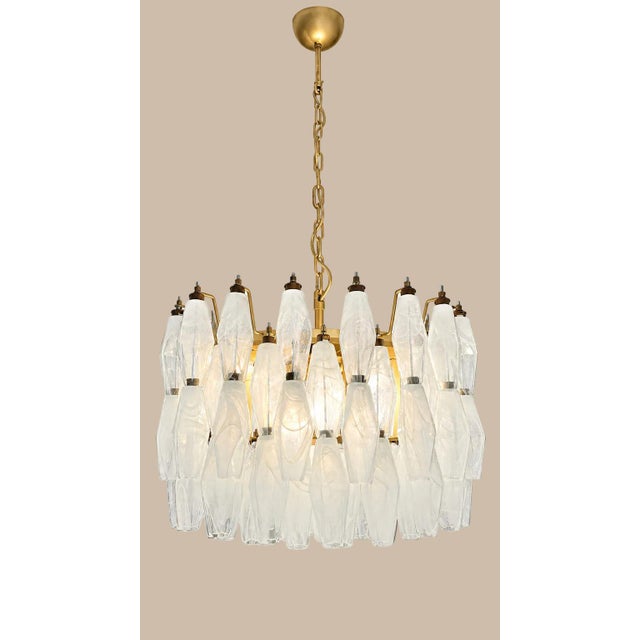 Mid-Century Modern Italian Poliedri Glass Chandelier With Gold-Finished Structure For Sale - Image 3 of 5