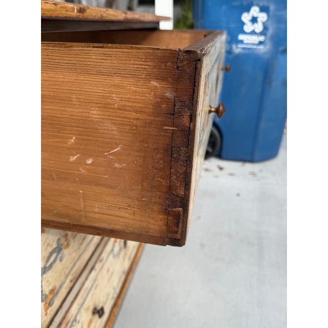 19th Century Venetian Style Chest of Drawers For Sale In Nashville - Image 6 of 13