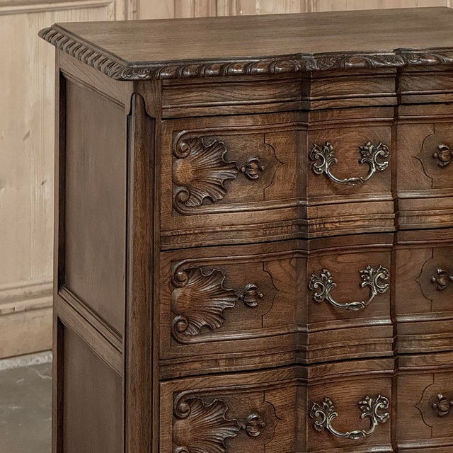 Mid 20th Century Vintage Country French Oak Chiffoniere ~ Lingerie Chest For Sale - Image 5 of 15